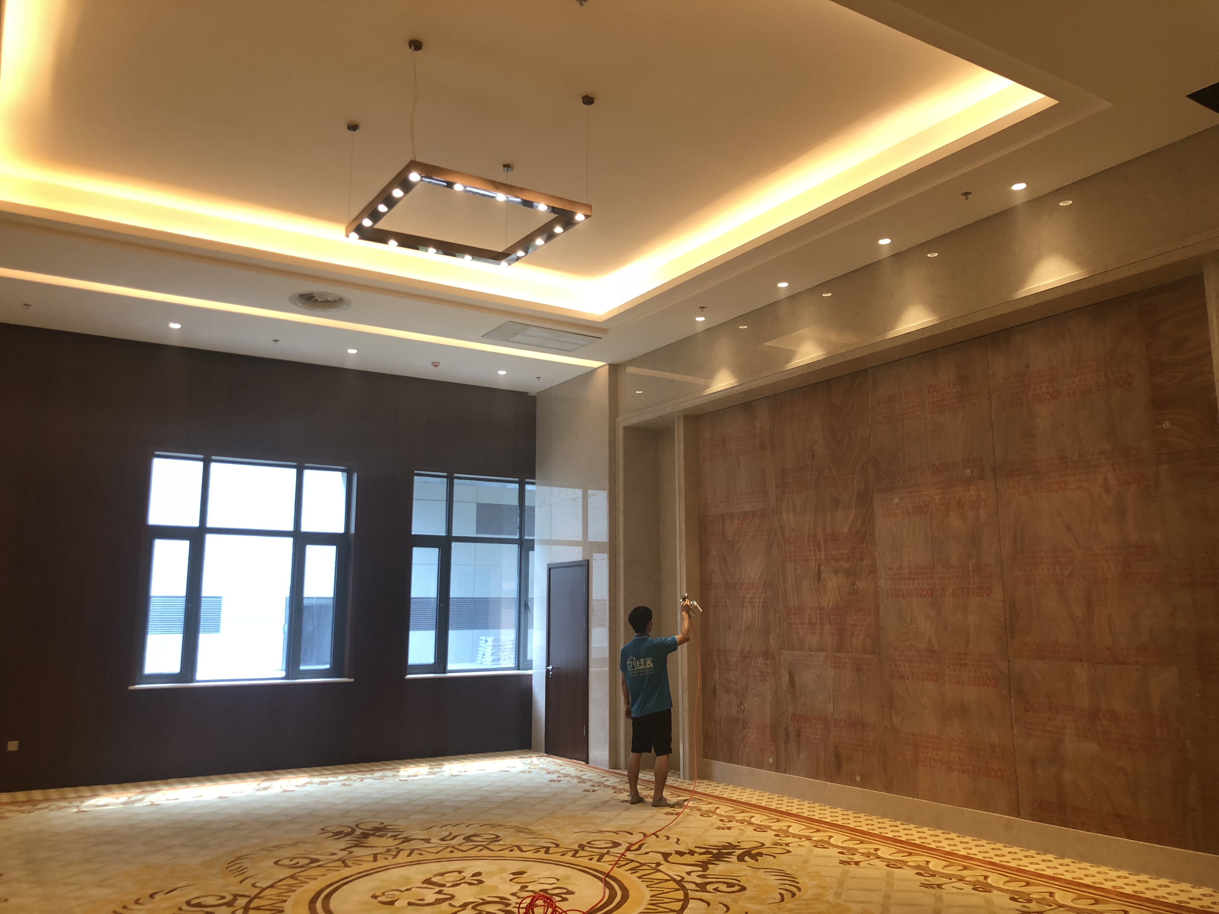 創(chuàng)綠家環(huán)保助力石家莊國(guó)際會(huì)展中心成為中國(guó)***“綠色三星”會(huì)展中心！